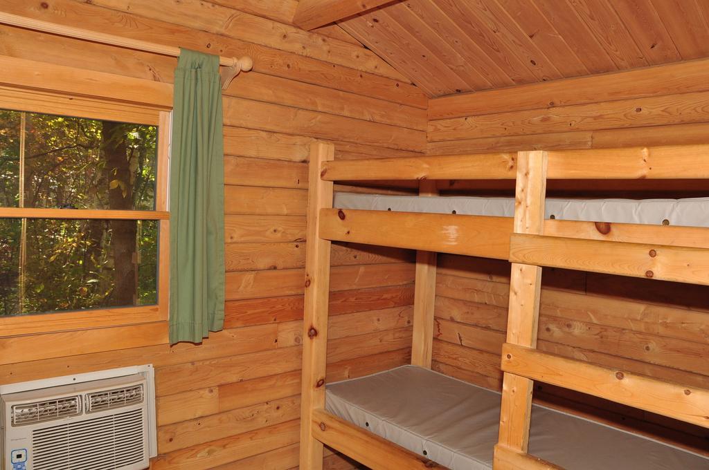 Tranquil Timbers Cabin 11 Sturgeon Bay Eksteriør billede